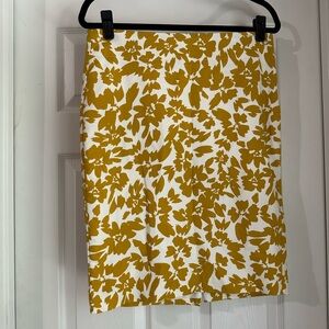 LOFT Ann Taylor Floral Yellow and White Women's Skirt